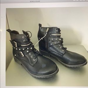 Brand new black boots